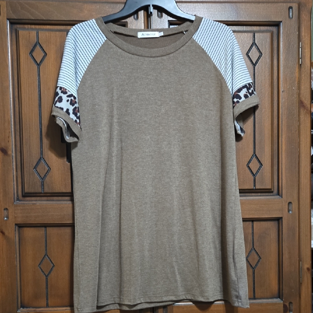 Adibosy Brown Casual Top
